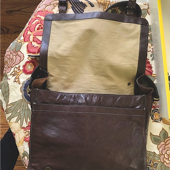 Cole Haan Brown Leather Messenger Laptop Bag Adjustable Strap - Picture 4 of 16